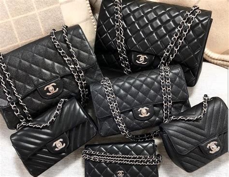 chanel small classic size